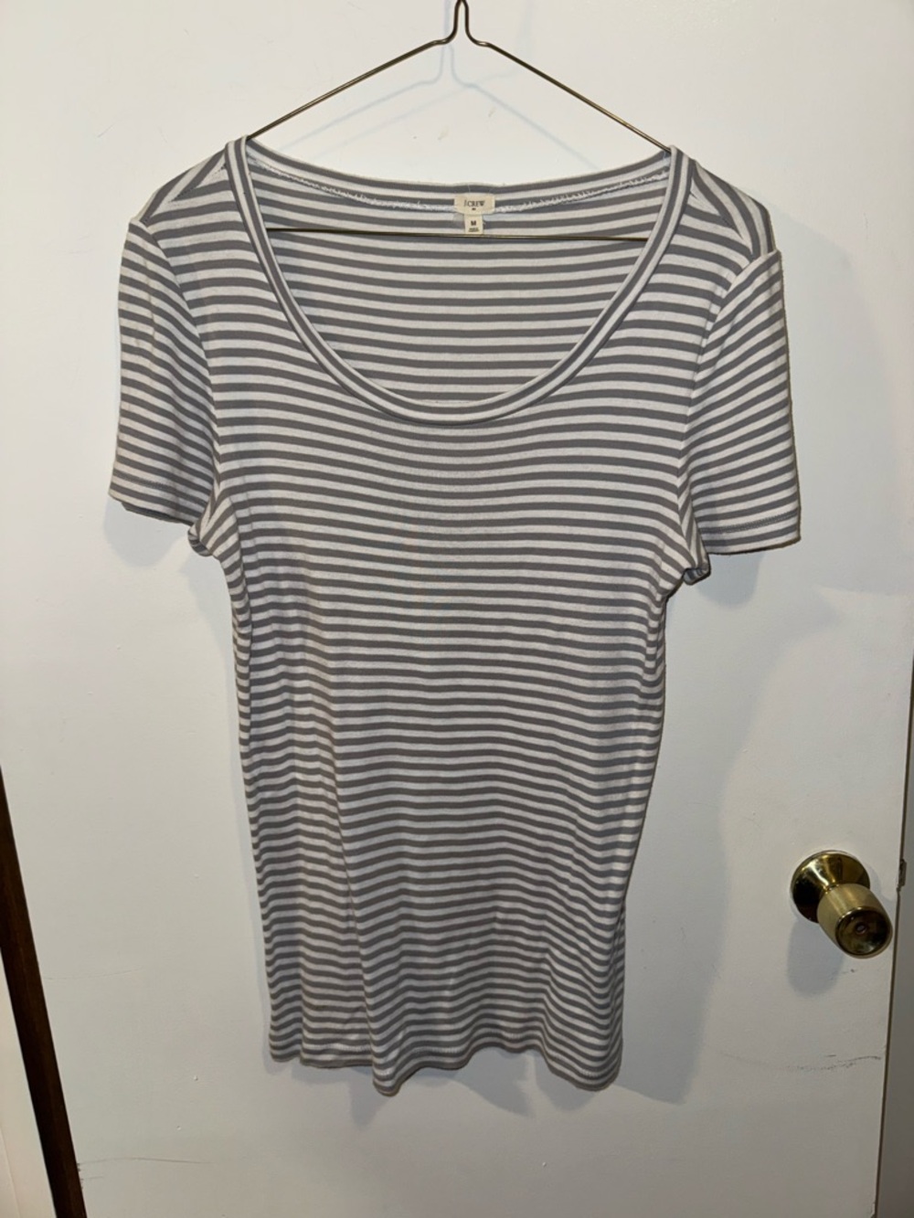J.Crew Women’s Gray & White Striped Scoop Neck Shirt Top Size Medium